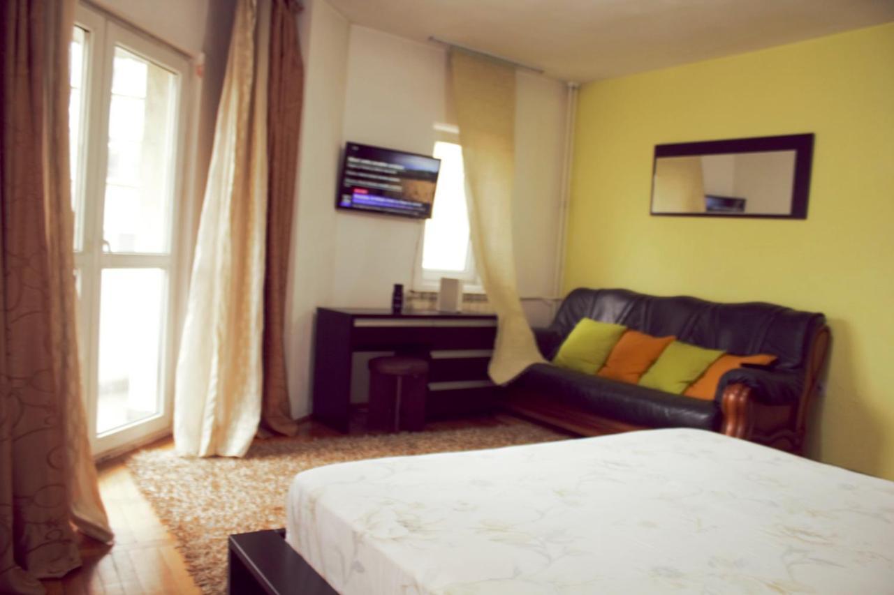 Decebal 1 Premium Apartment บูคาเรสต์ ภายนอก รูปภาพ